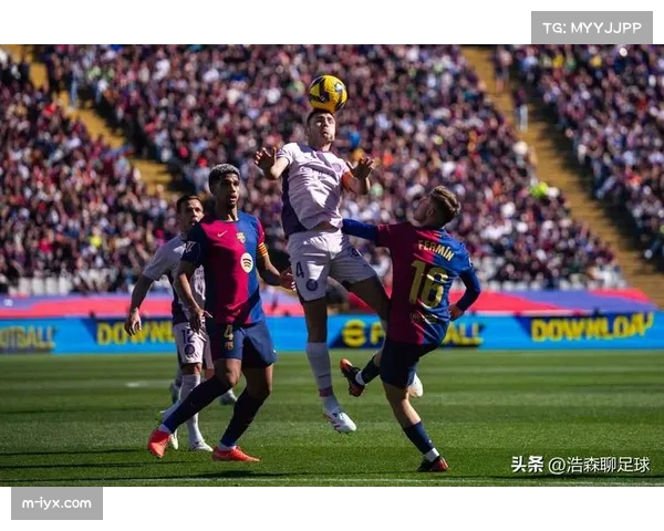 巴萨客场战绩15战10胜1平4负 积31分位列联赛客场积分榜首位